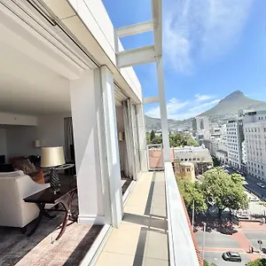  Apartment Luxury At Taj - Corner With Balcony - Newly Renovated South Africa