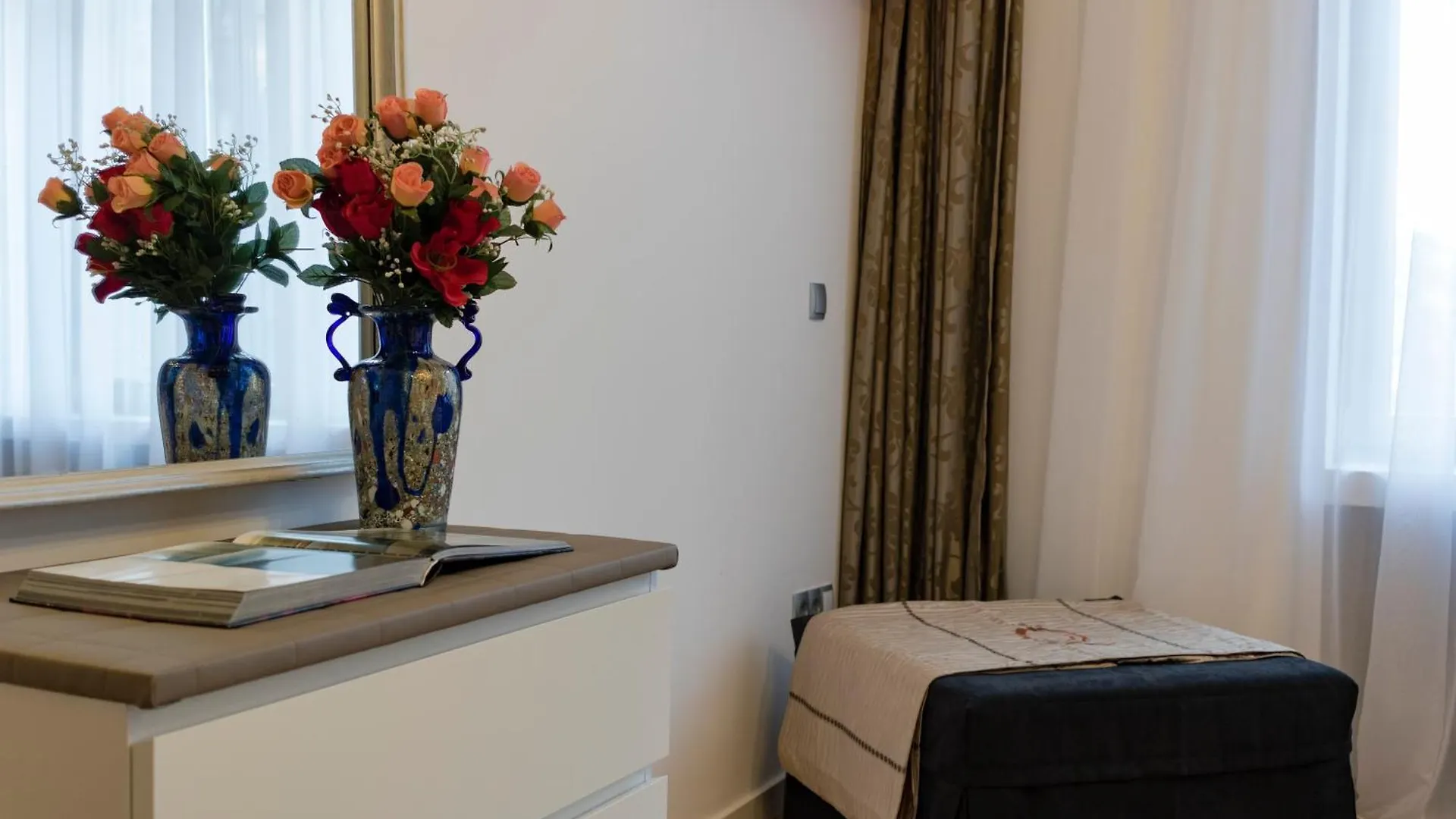 The Queen Luxury Apartments - Villa Liberty Luxembourg